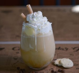 Shot de café y crema irlandesa